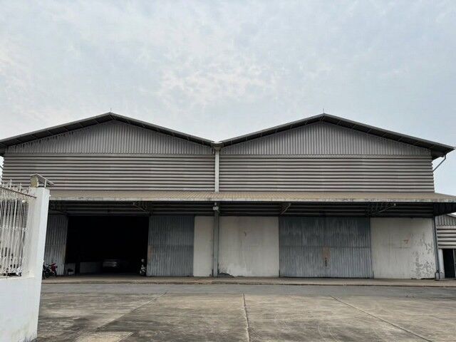 Bangkok, Villas, THB 350000,  1 Sq. Feet,  Warehouse For Rent With Office, 2,280 Sq M., 5-ton Crane, Next To The Main Road,