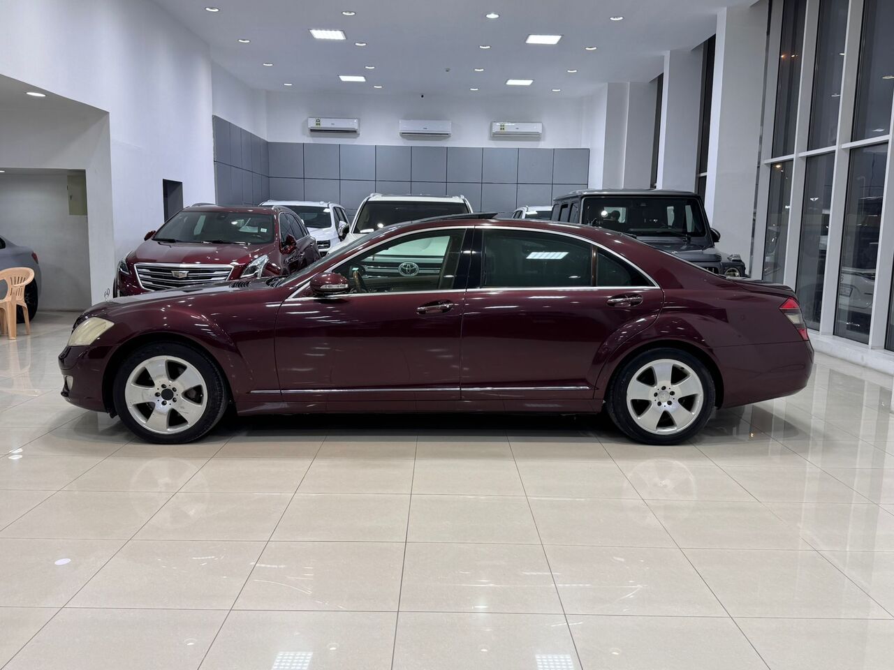 Manama, Vehicles, Cars & Trucks , BHD 2350,  Mercedes Benz S-350,  2009,  Automatic,  128200 KM,   /  (Red)