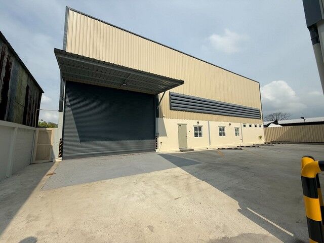 Bangkok, Villas, THB 110000,  1 Sq. Feet,  Warehouse For Rent With Newly Built Office, Stand Alone, 400 Sq M., Soi Ramintra 51, Near