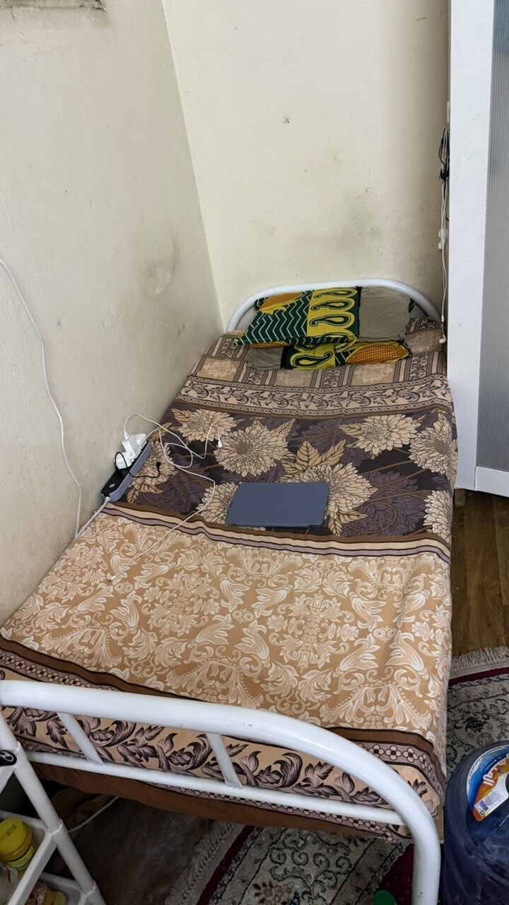 Riyadh, Furniture, SAR 120,  Single Bed With Mattress &ndash; Good Condition &ndash; SAR 120
