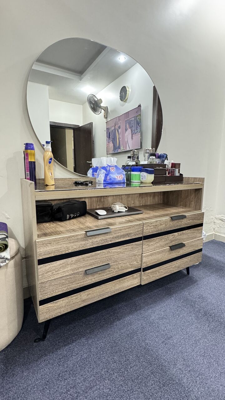 Riyadh, Furniture, SAR 1600,  Bedroom Furniture For Sale &ndash; Excellent Condition