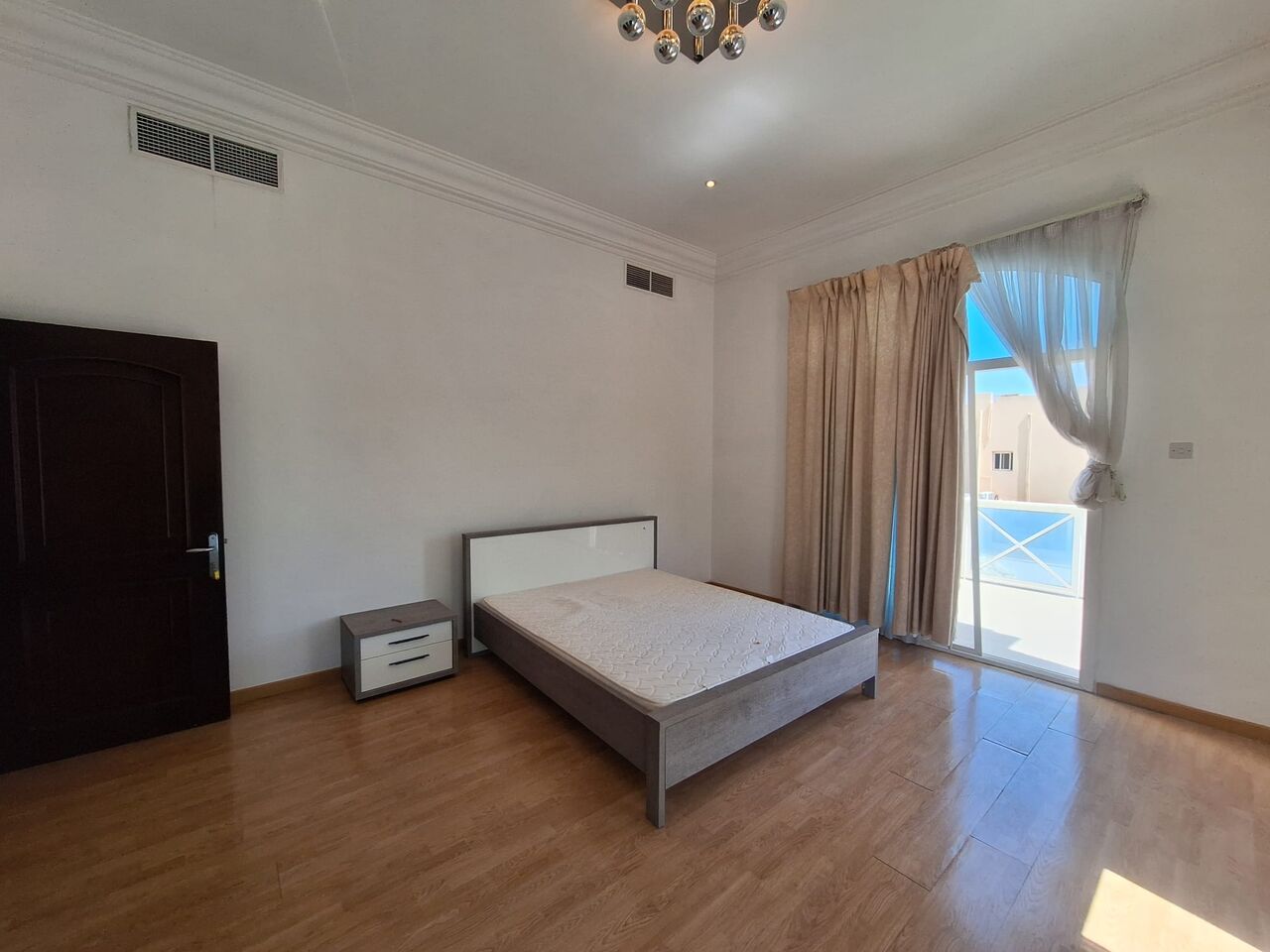 Saar, Sublets, BHD 145/month,  Studio,  30 Sq. Meter,  COZY 30 SQM STUDIO WITH BALCONY &ndash; BD 145