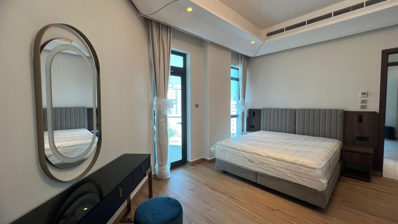 Sanabis, Apartments, Flats, Houses & Villas, BHD 550/month,  Furnished,  3 BR,  150 Sq. Meter,  3 BR Furnished Flat With Balcony In Sanabis 550 BD