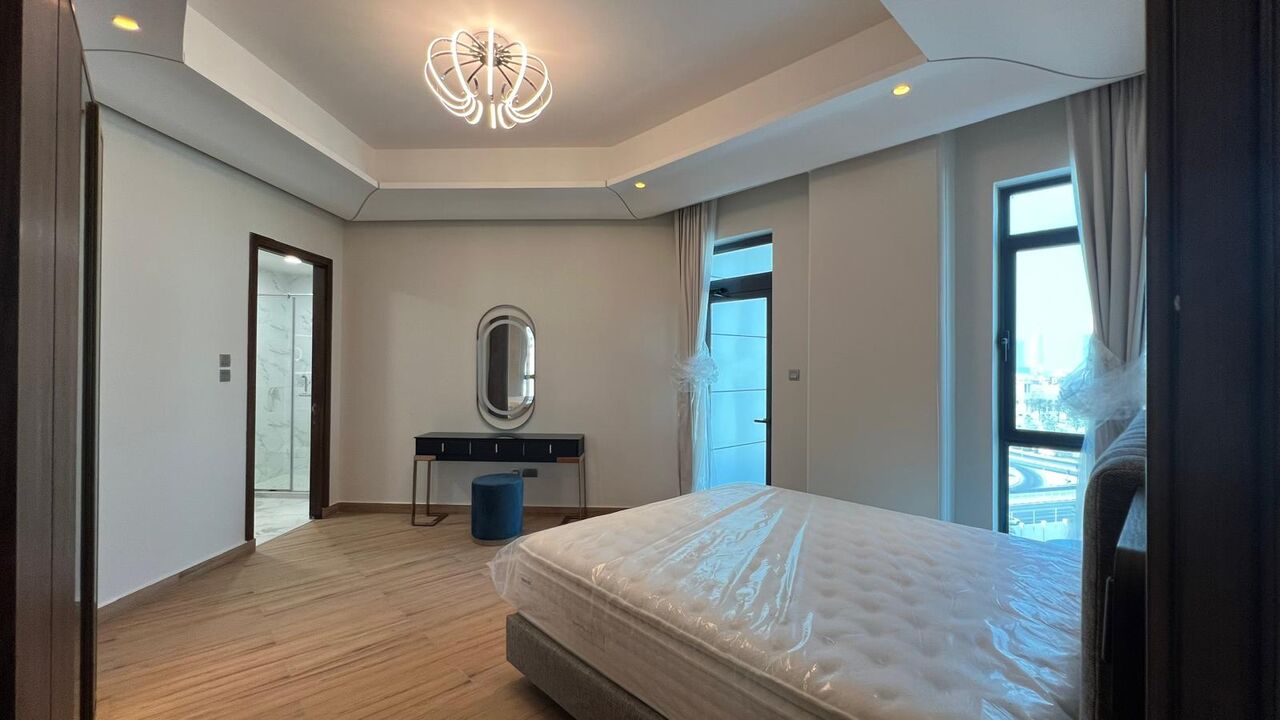 Sanabis, Apartments, Flats, Houses & Villas, BHD 550/month,  Furnished,  3 BR,  150 Sq. Meter,  3 BR Furnished Flat With Balcony In Sanabis 550 BD