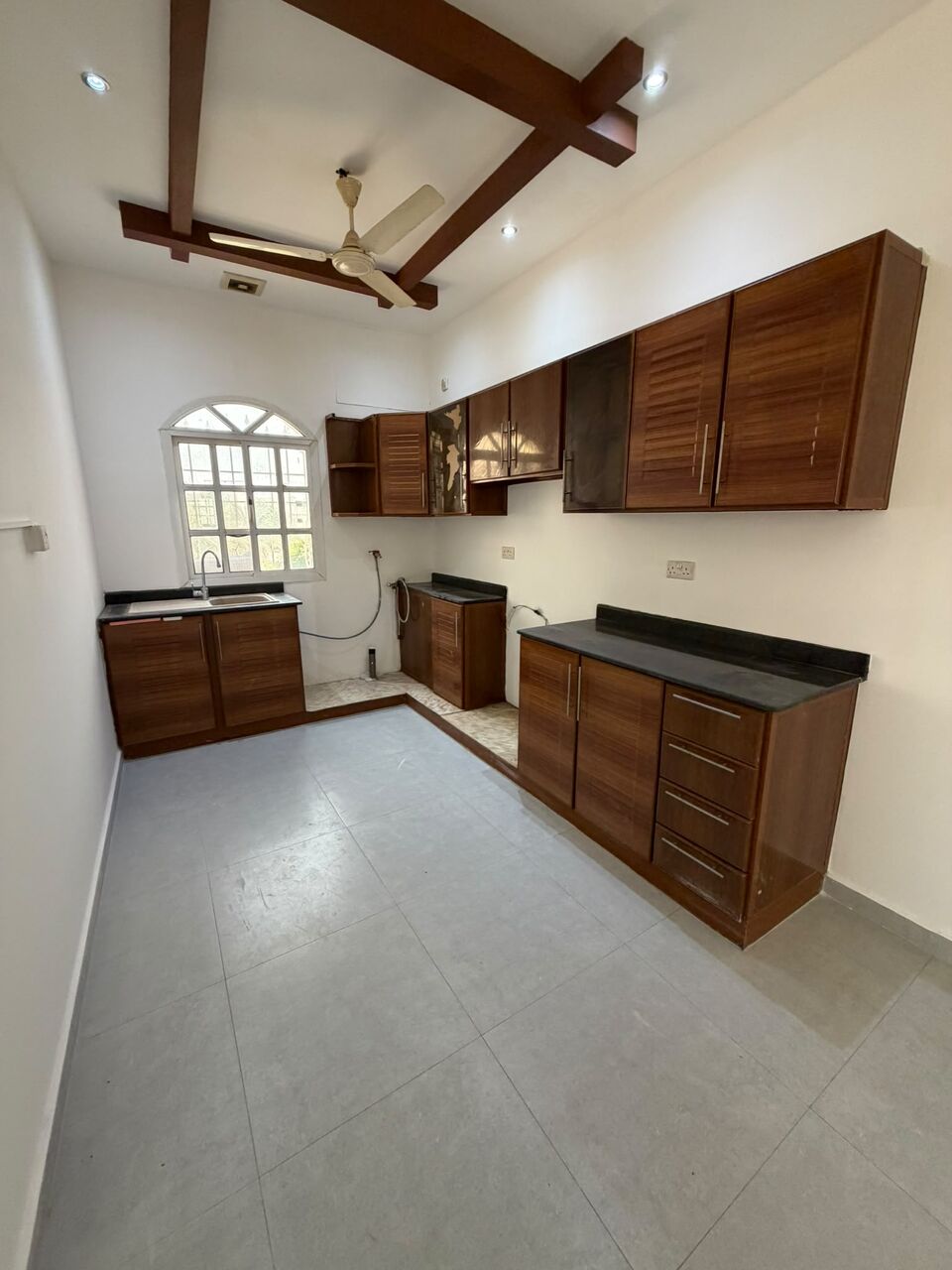 Kabul, Apartments, Flats, Houses & Villas, AFN 200/year,  100 Sq. Meter,  للإيجار شقة في جدعلي