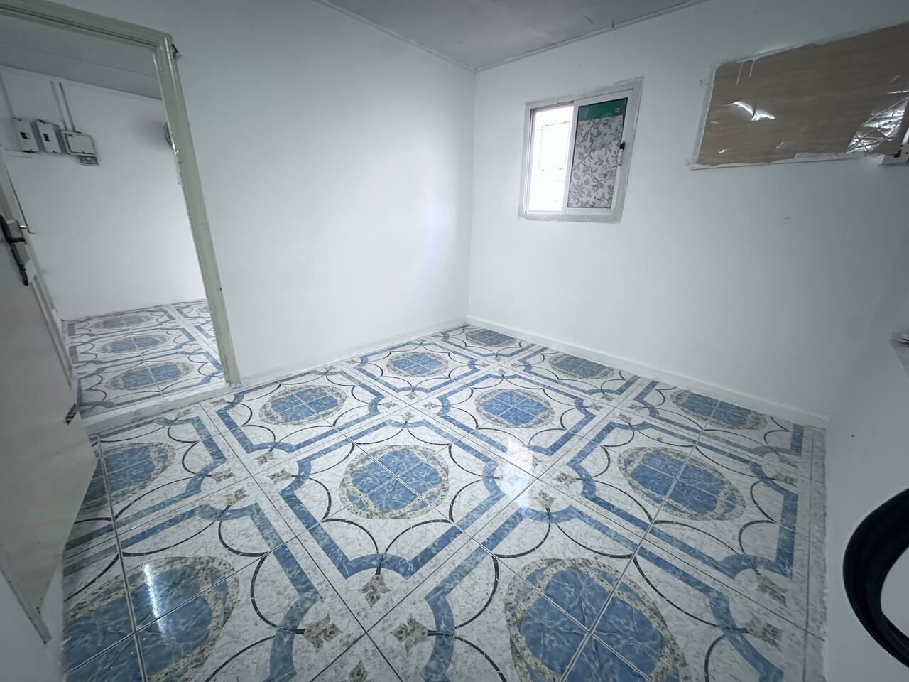 Salmaniya, Apartments, Flats, Houses & Villas, BHD 130/year,  1 BR,  Salmaniya:- 1Bhk Flat On Rent With Unlimited Ewa..