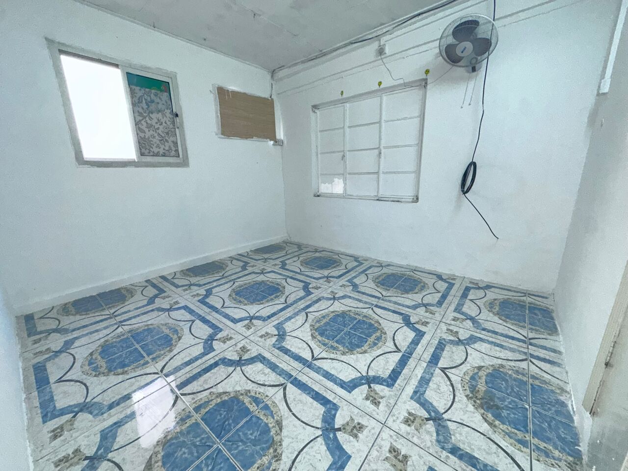 Salmaniya, Apartments, Flats, Houses & Villas, BHD 130/year,  1 BR,  Salmaniya:- 1Bhk Flat On Rent With Unlimited Ewa..