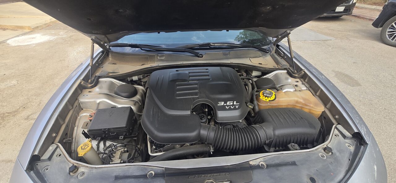 Riyadh, Vehicles, Cars & Trucks , SAR 59,  Dodge Charger SXT,  2018,  Automatic,  227 KM,  🚘  Premium  – Full Option