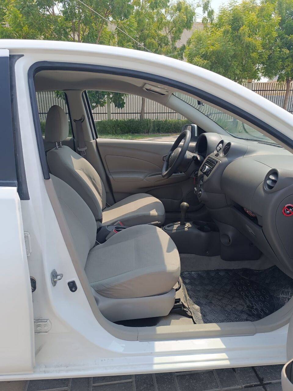 Manama, Vehicles, Cars & Trucks , BHD 1650,  NISSAN SUNNY,  2014,  Automatic,  158000 KM,  GOOD CONDITION