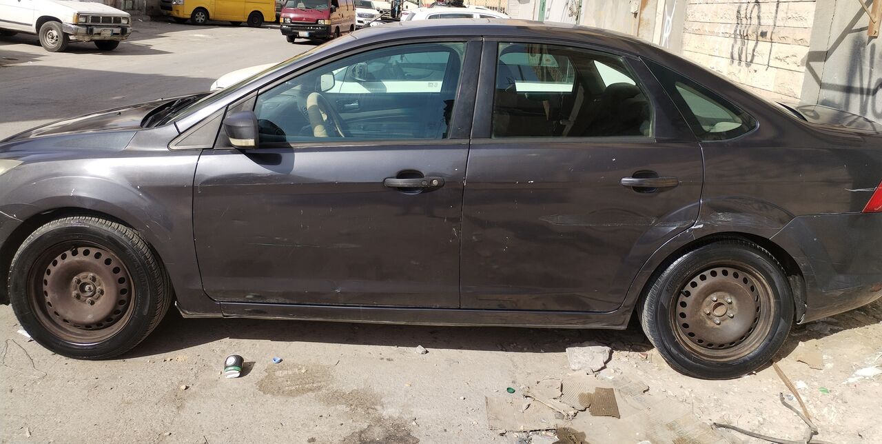 Riyadh, Vehicles, Cars & Trucks , SAR 10,  Ford Focus,  2011,  Automatic,  322000 KM,  SAR 10,000    Km 3,22000