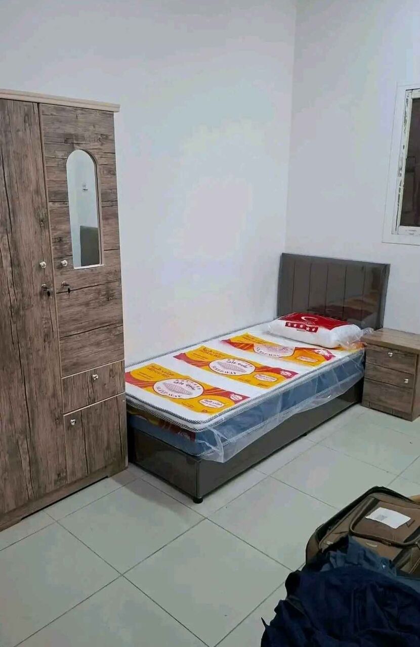 Riyadh, Household Items, SAR 21,  SPECIAL BED & BEDROOM SET OFFERS | عروض خاصة على الأسرة وغرف النوم