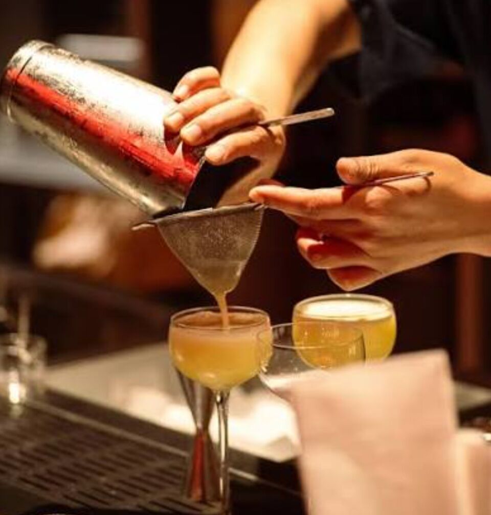 Manama, Businesses For Sale, Filipino / Indian Bar & Lounge Fully Set Up Running