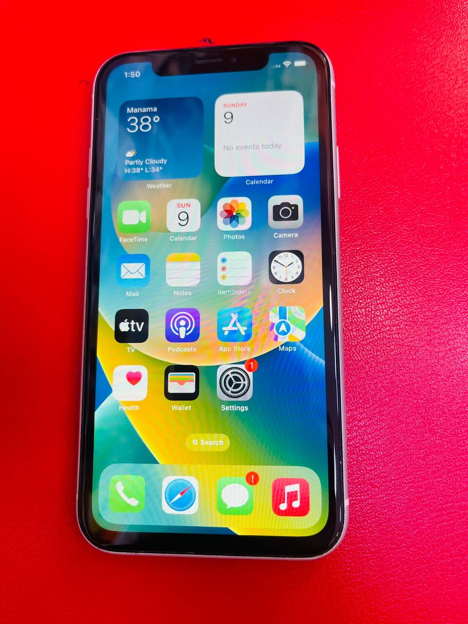 Muharraq, Mobile Phones, BHD 40,  Used Iphone XR For Sale ,128 GB Storage,Neat And Clean