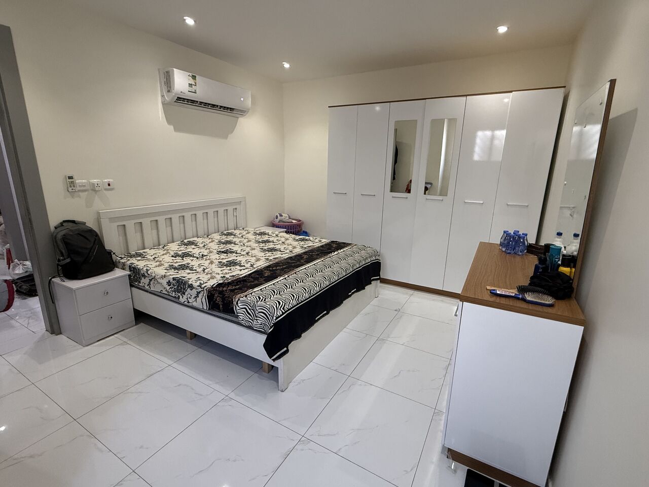 Riyadh, Apartments, Flats, Houses & Villas, SAR 3000/month,  Furnished,  2 BR,  Fully Furnished Brand New Apartment, 2 Bedrooms, Kitchen, Bathroom SAR 3000/month