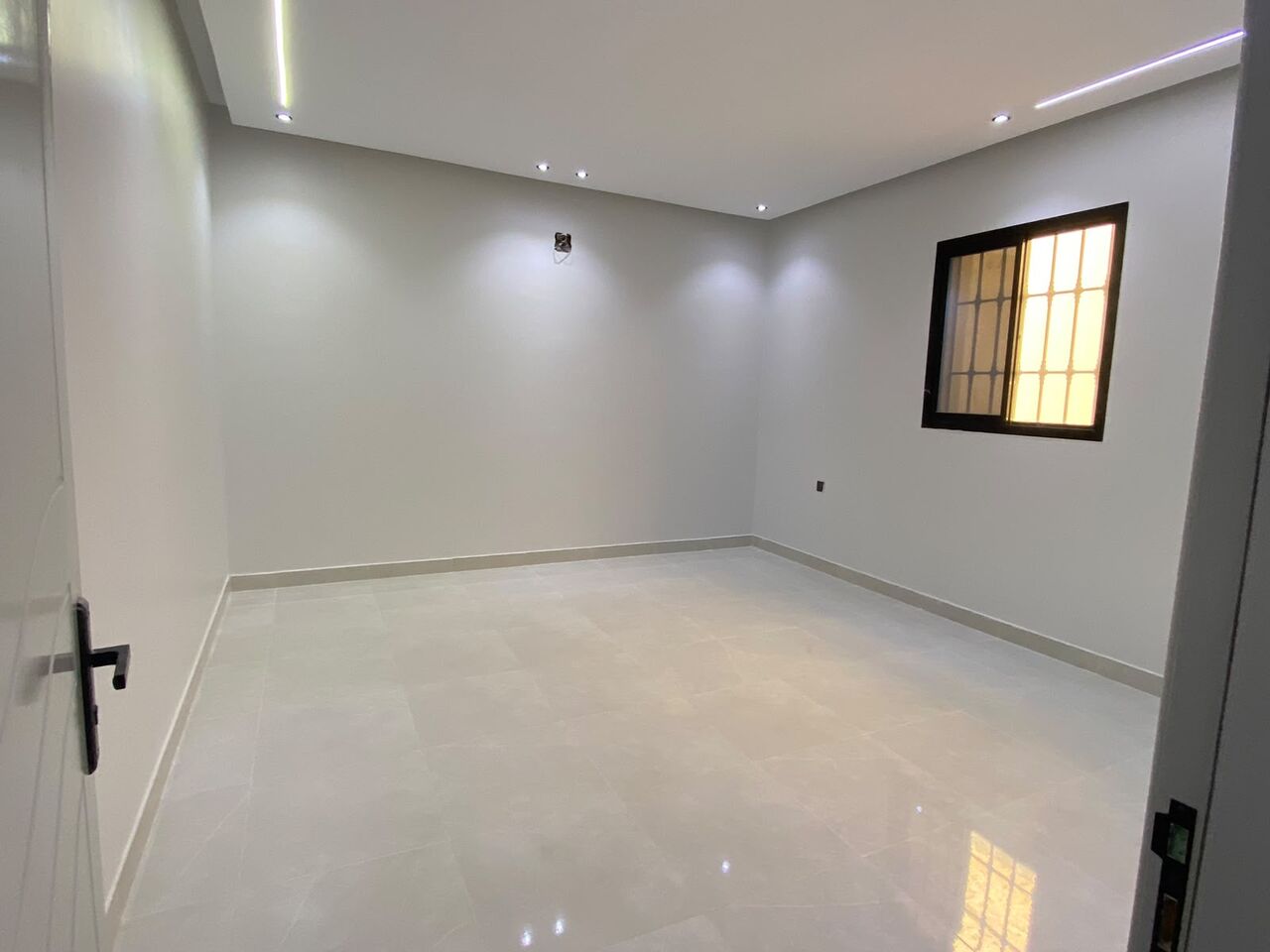 Al Iskan, Apartments, Flats, Houses & Villas, SAR 30000/year,  3BHK, Brand-new Family Apartment For Rent - 0533811127