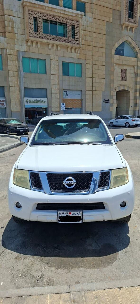 Manama, Vehicles, Cars & Trucks , BHD 1800,  Nissan Pathfinder,  2008,  Automatic,  163000 KM,    &ndash; 4WD &ndash; 163,000 KM &ndash; For Sale