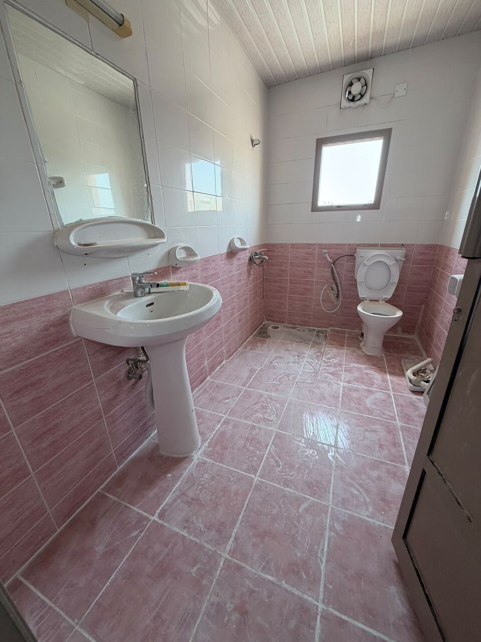Kabul, Apartments, Flats, Houses & Villas, AFN 150/year,  100 Sq. Meter,  للإيجار شقة في سترة مهزة