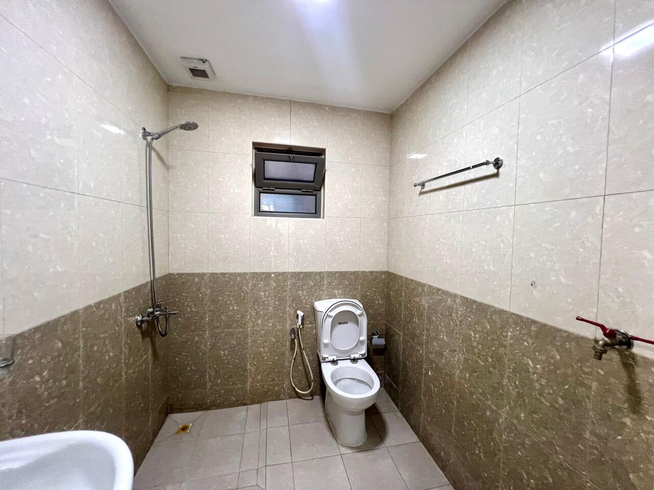 Hidd, Apartments, Flats, Houses & Villas, BHD 240/month,  2 BR,  2bhk Furnished Apartment In Hidd