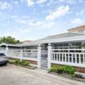 THB 31998,  60 Sq. Feet,  Near The Scene Town In Town, 400 M., Shady, Parking For 4 Cars, Photography Studio,