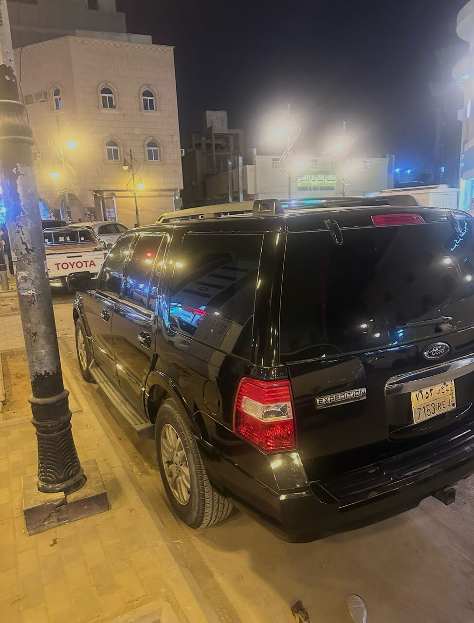 Riyadh, Passenger Transport, Pick & Drop Private 7 Seater SUV Available