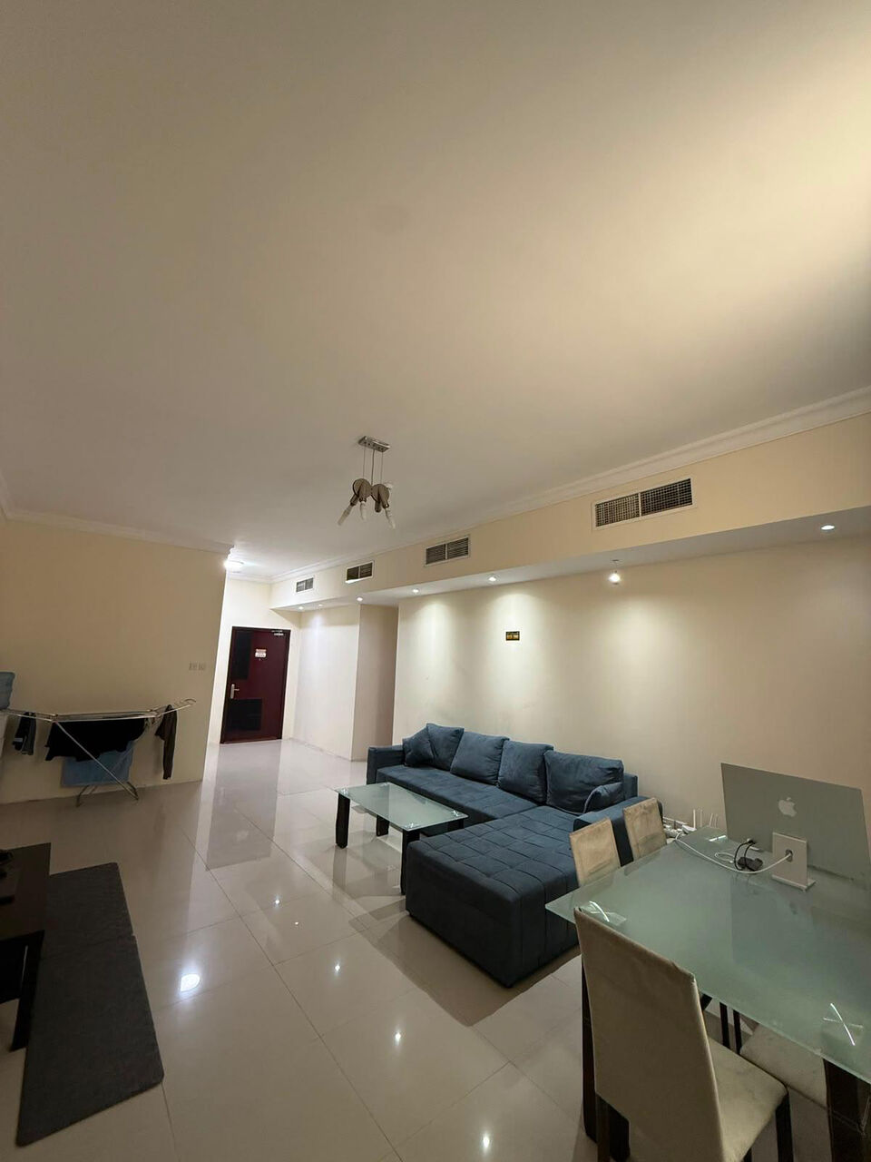 Juffair, Rooms for Rent, BHD 150/month,  Furnished,  Room For Rent , In A 2bhk Flat Fully Furnished For Bachelor