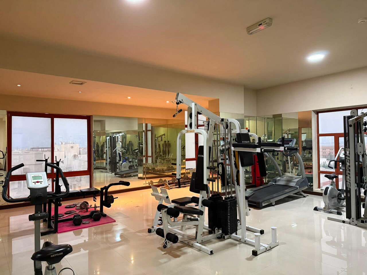 Juffair, Rooms for Rent, BHD 150/month,  Furnished,  Room For Rent , In A 2bhk Flat Fully Furnished For Bachelor