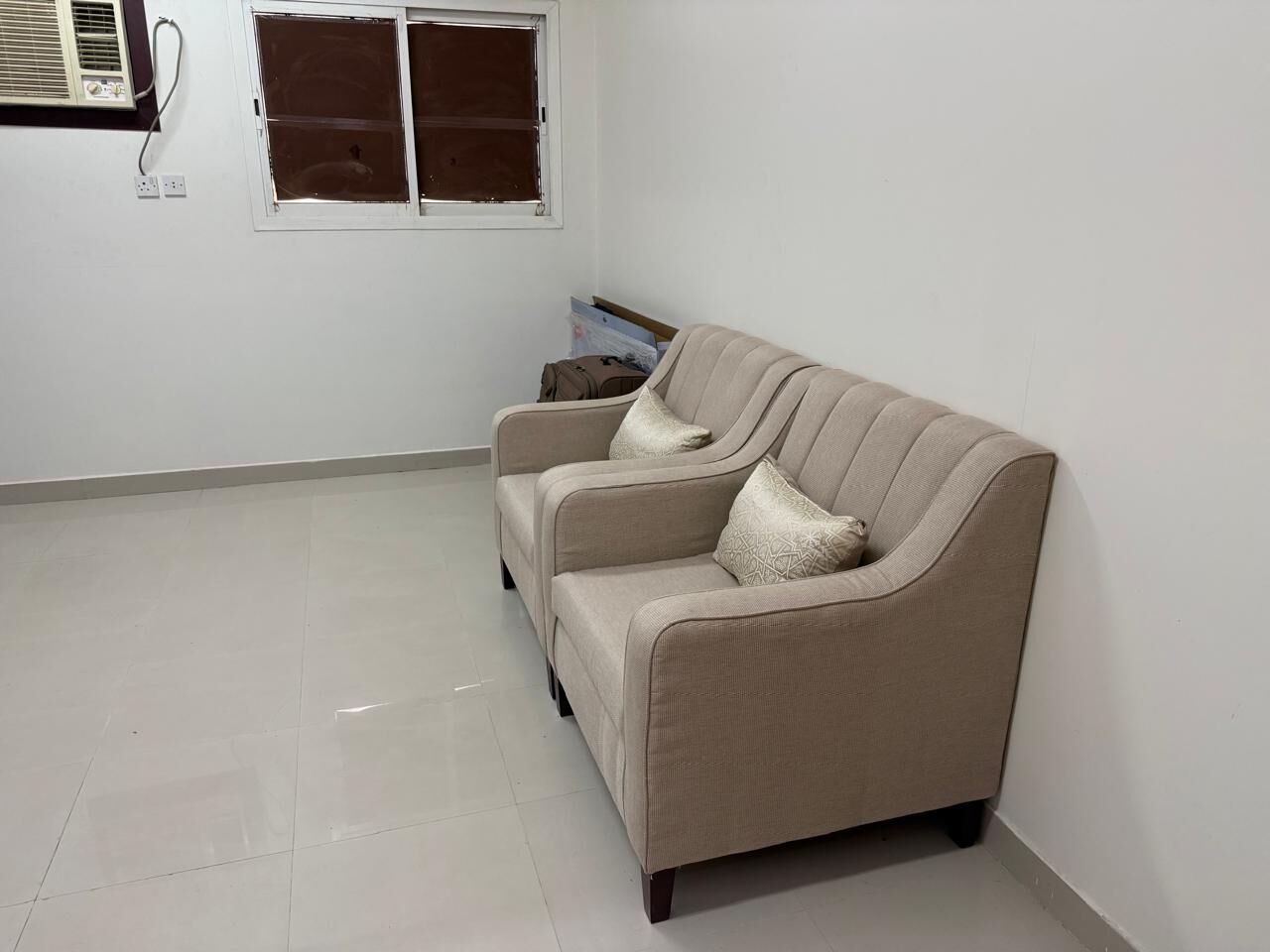 Ghirnatah, Rooms for Rent, SAR 1800/month,  Furnished,  Room Available For Rent With Attached Washroom. For Single Person Only.