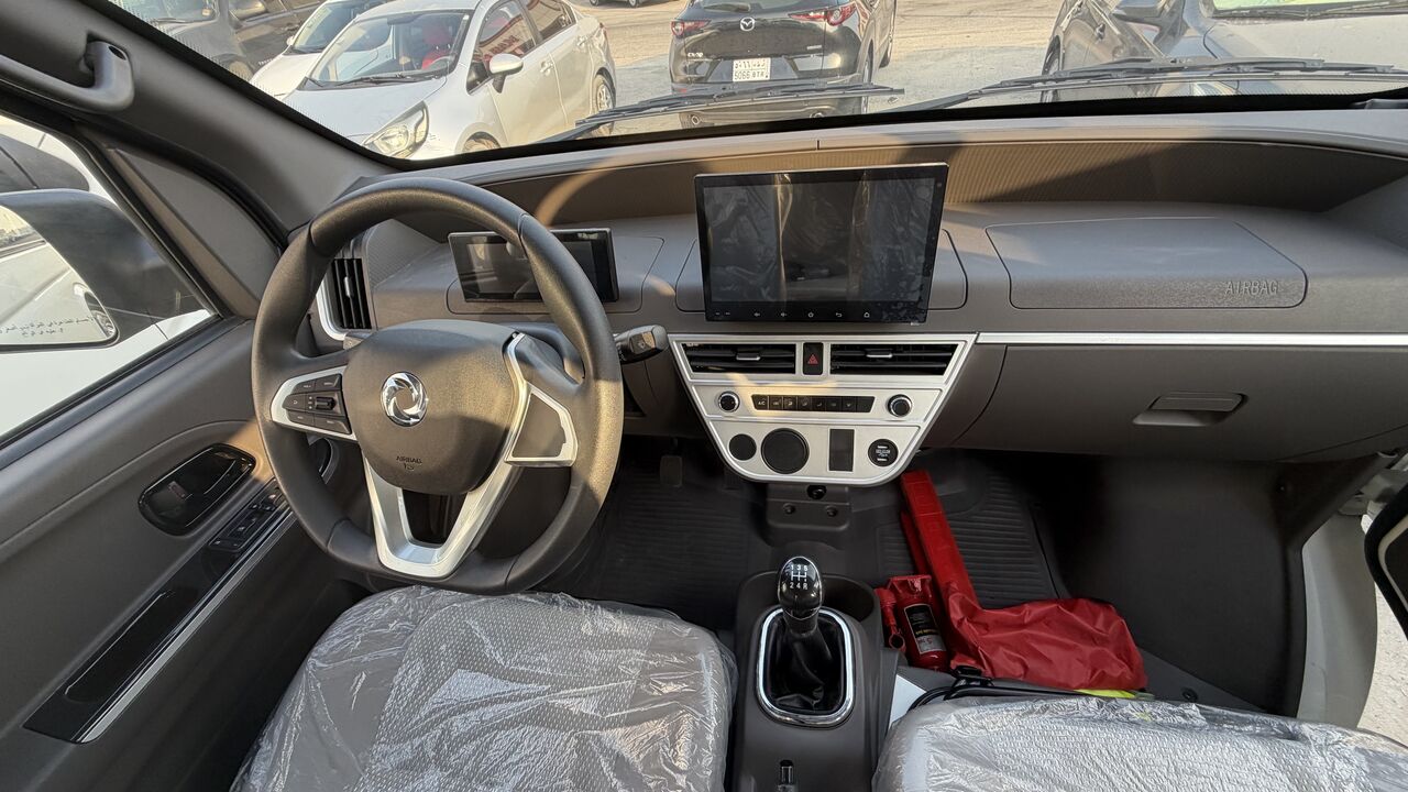 Khobar, Vehicles, Cars & Trucks , SAR 52000,  JUNFENG M09 Passengers,  2025,  Manual,  000 KM,  Warranty 6 Years
