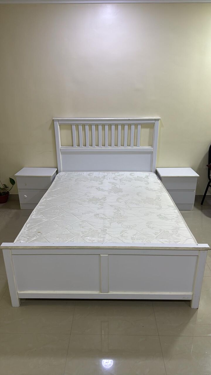 Jubail, Furniture, SAR 450,  Bed With Two Side Table