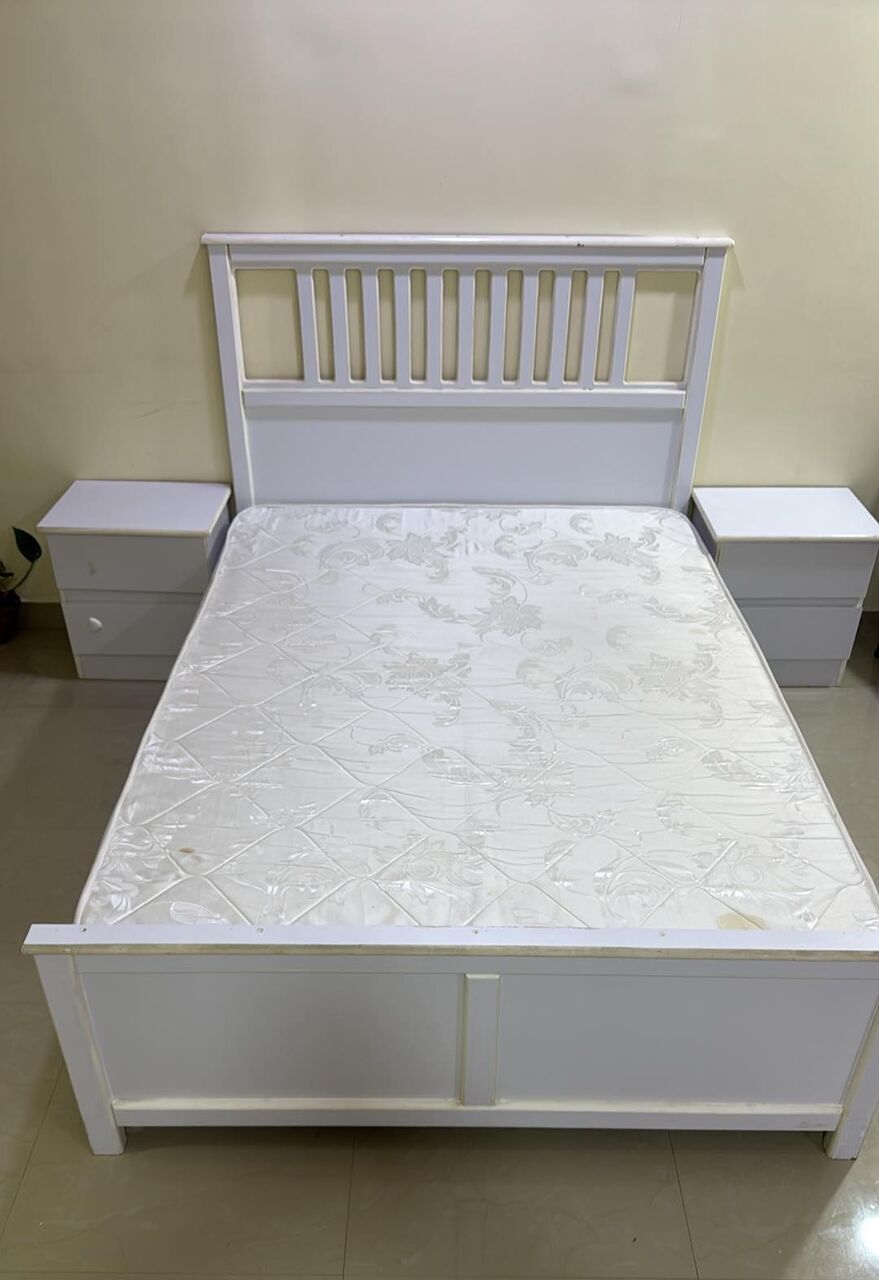 Jubail, Furniture, SAR 450,  Bed With Two Side Table