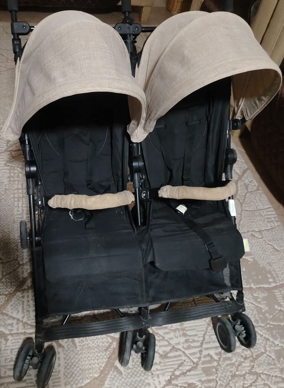 Sulai, Baby & Kid Stuff, SAR 220,  Twin/Double Baby Stroller, Juniors Baby Stroller, White Wooden Baby Crib/Cot