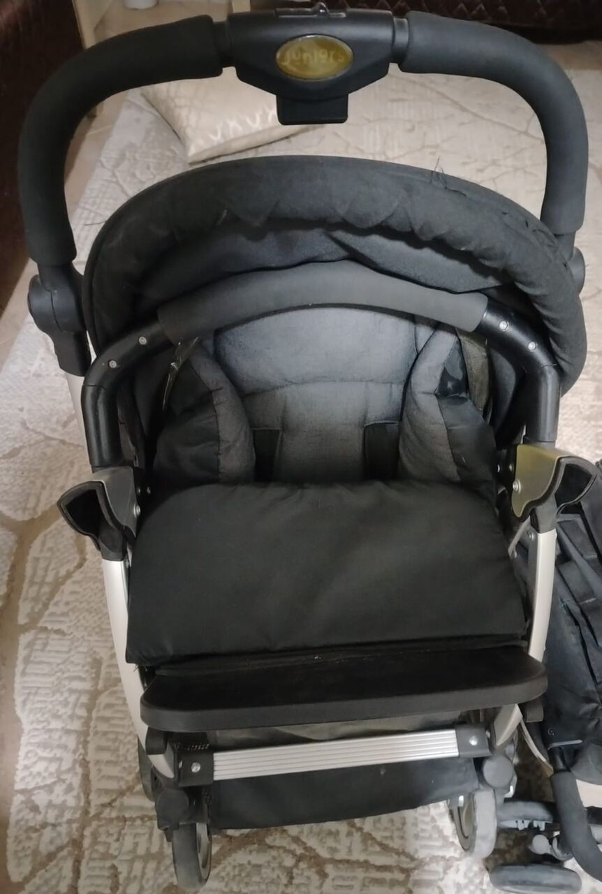 Sulai, Baby & Kid Stuff, SAR 220,  Twin/Double Baby Stroller, Juniors Baby Stroller, White Wooden Baby Crib/Cot