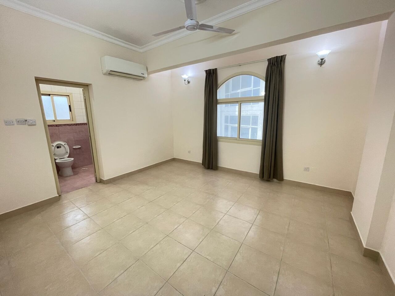 Umm Al Hassam, Apartments, Flats, Houses & Villas, BHD 300/month,  3 BR,  3 Bedroom In Umm Al Hassam With Ewa