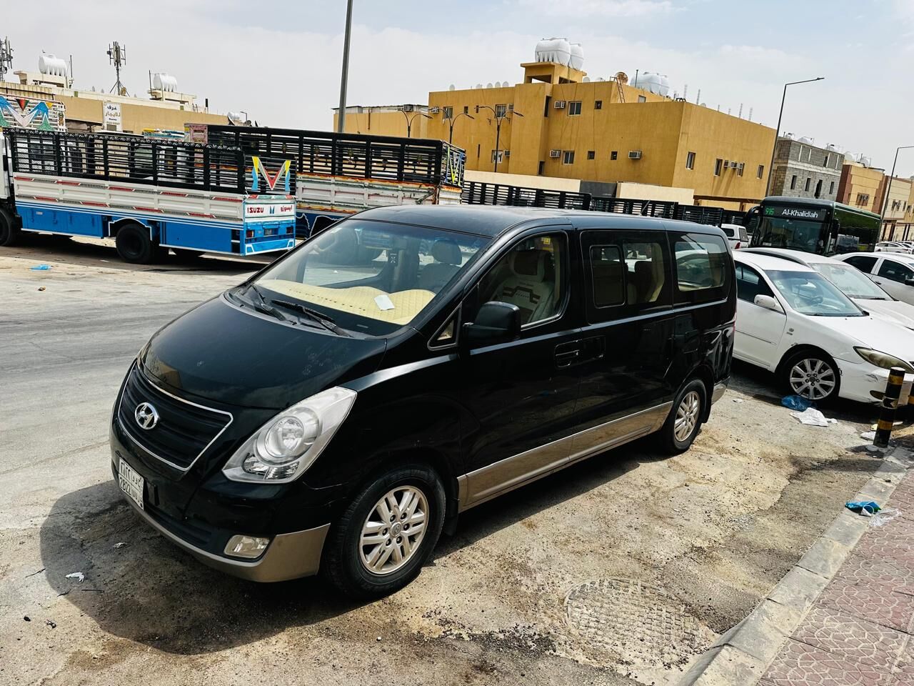 Riyadh, Vehicles, Cars & Trucks , SAR 36000,  Hyundai H1,  2016,  Automatic,  224000 KM,    Urgent Sell