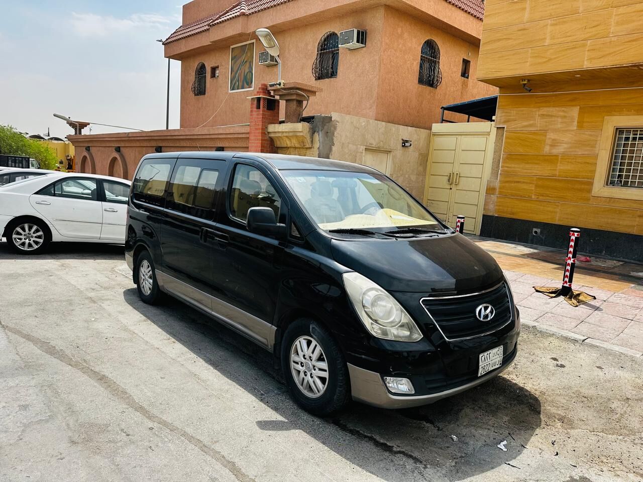 Riyadh, Vehicles, Cars & Trucks , SAR 36000,  Hyundai H1,  2016,  Automatic,  224000 KM,    Urgent Sell