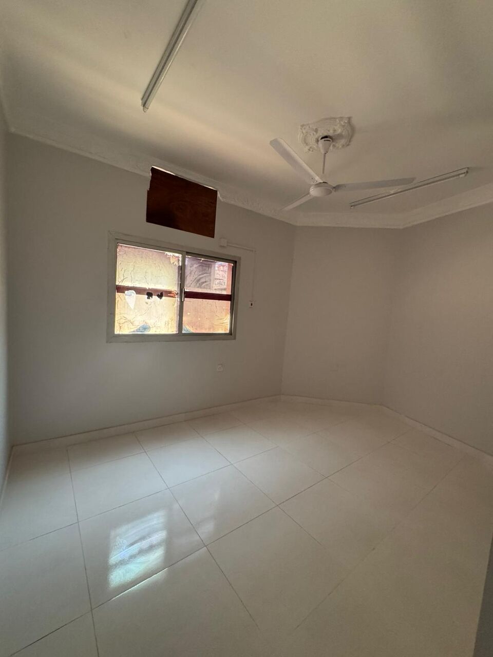 Kabul, Villas, AFN 300,  200 Sq. Meter,  للايجار بناية في المنامة