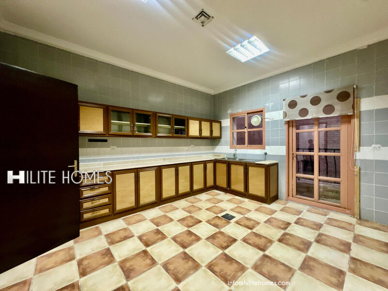 Salwa, Apartments, Flats, Houses & Villas, KWD 800/month,  3 BR,  Three Bedroom Apartment With Balcony For Rent In Salwa ,next To BSK