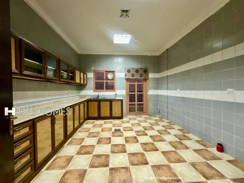 Salwa, Apartments, Flats, Houses & Villas, KWD 800/month,  3 BR,  Three Bedroom Apartment With Balcony For Rent In Salwa ,next To BSK