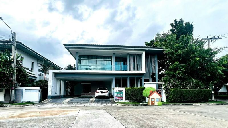Bangkok, Real Estate For Sale, THB 23900000,  5 BR,  108 Sq. Feet,  Corner Detached House For Sale, 5 Bedrooms, The Largest In The Project, On 108 Sq M Of