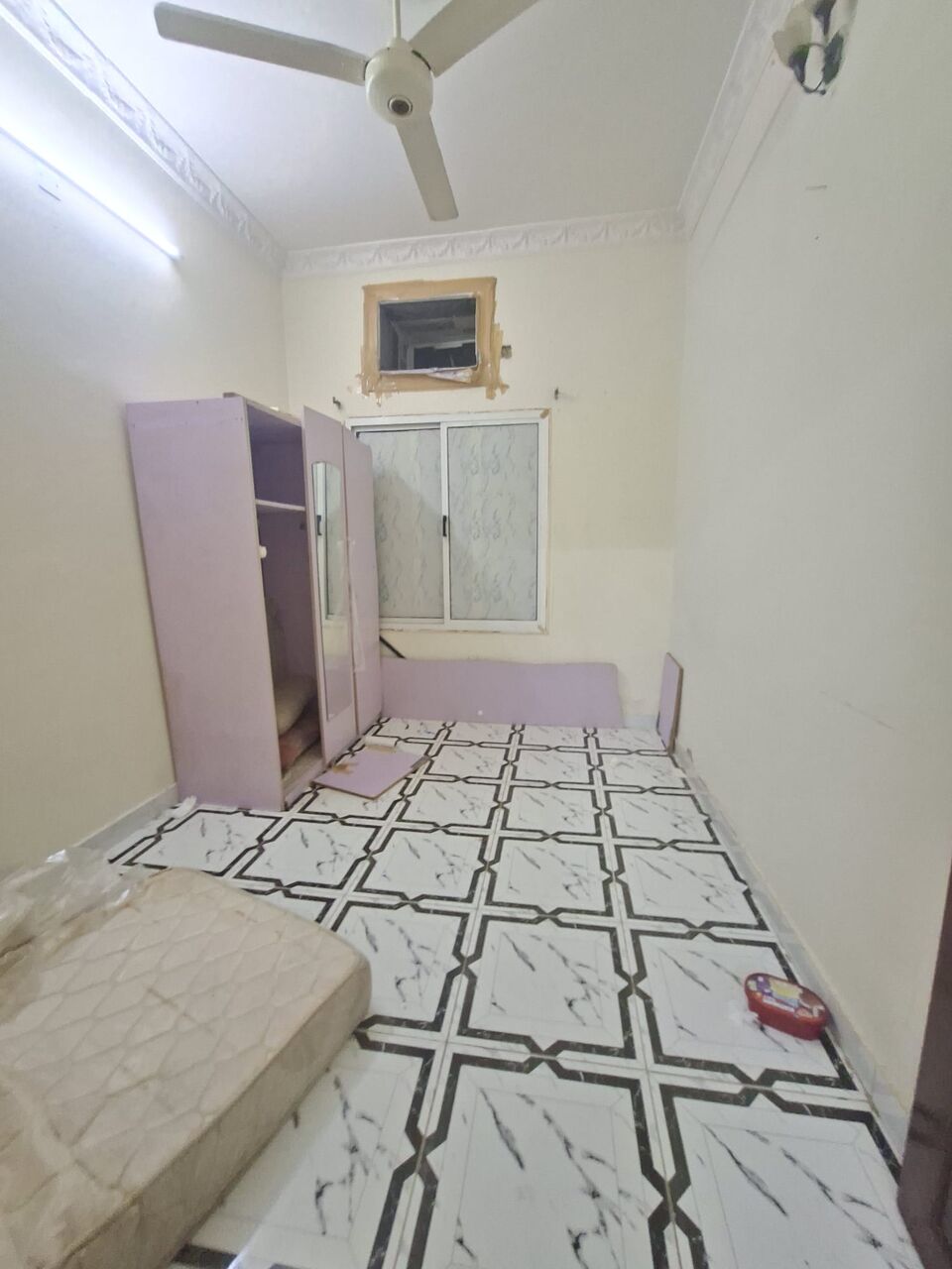 Gudaibiya, Apartments, Flats, Houses & Villas, BHD 200/month,  2 BR,  Semi Furnished 2 Bedroom Flat For Rent In Gudaibiya ( Including Electricity)