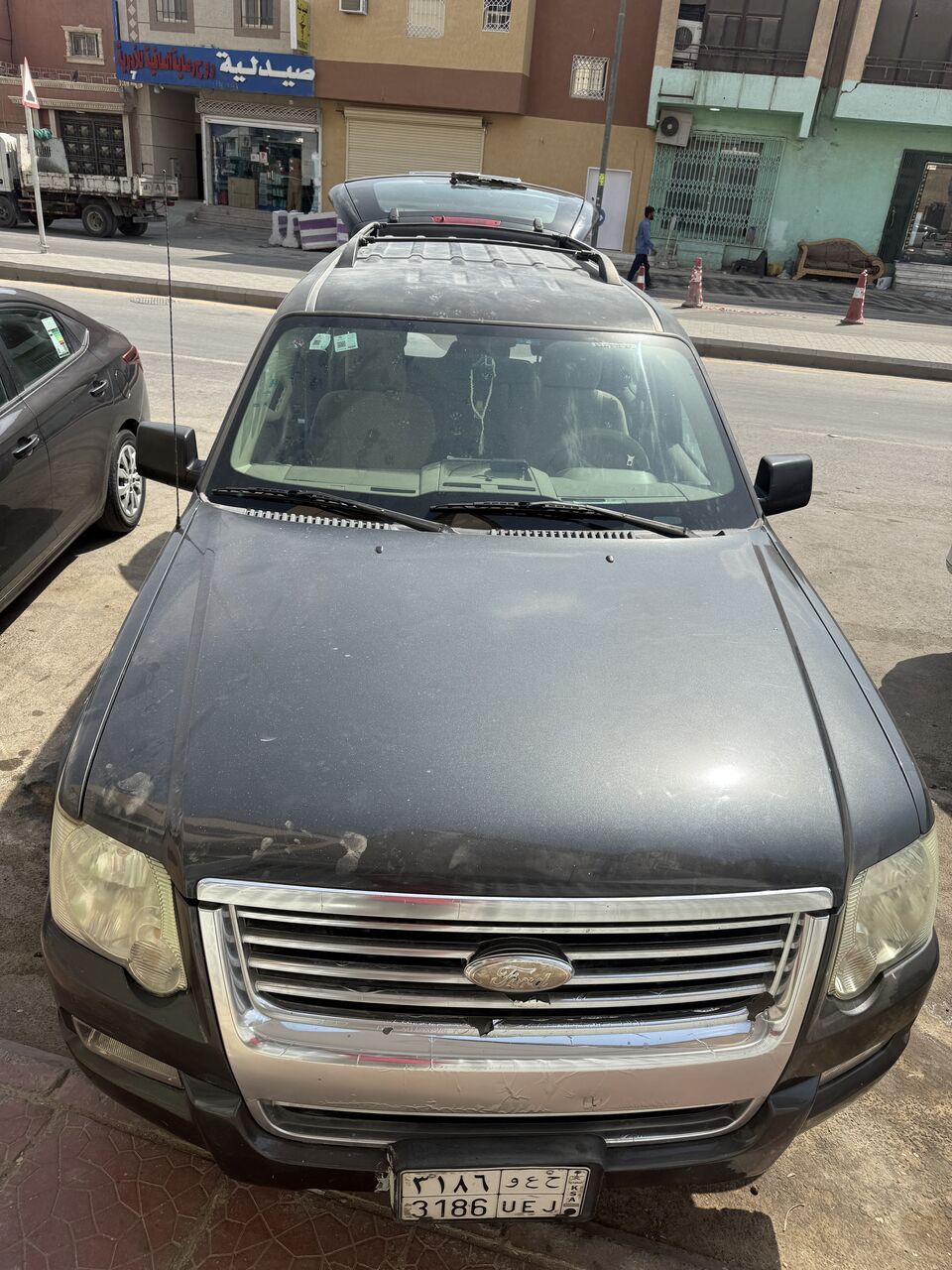 Riyadh, Vehicles, Cars & Trucks , SAR 20000,  Ford Explorer 2010,  2010,  Automatic,  434000 KM,   Excellent Condition