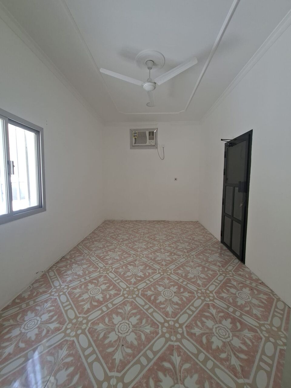 Umm Al Hassam, Apartments, Flats, Houses & Villas, BHD 140/month,  Semi Furnished Studio Flat For Rent In Ummm Alhassam ( All Inclusive Ewa)