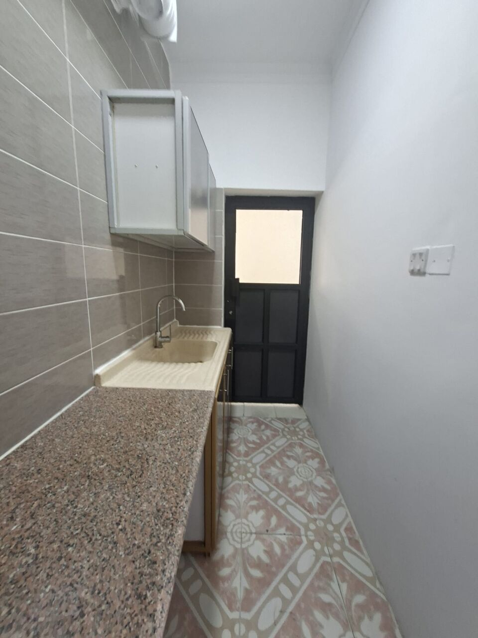 Umm Al Hassam, Apartments, Flats, Houses & Villas, BHD 140/month,  Semi Furnished Studio Flat For Rent In Ummm Alhassam ( All Inclusive Ewa)