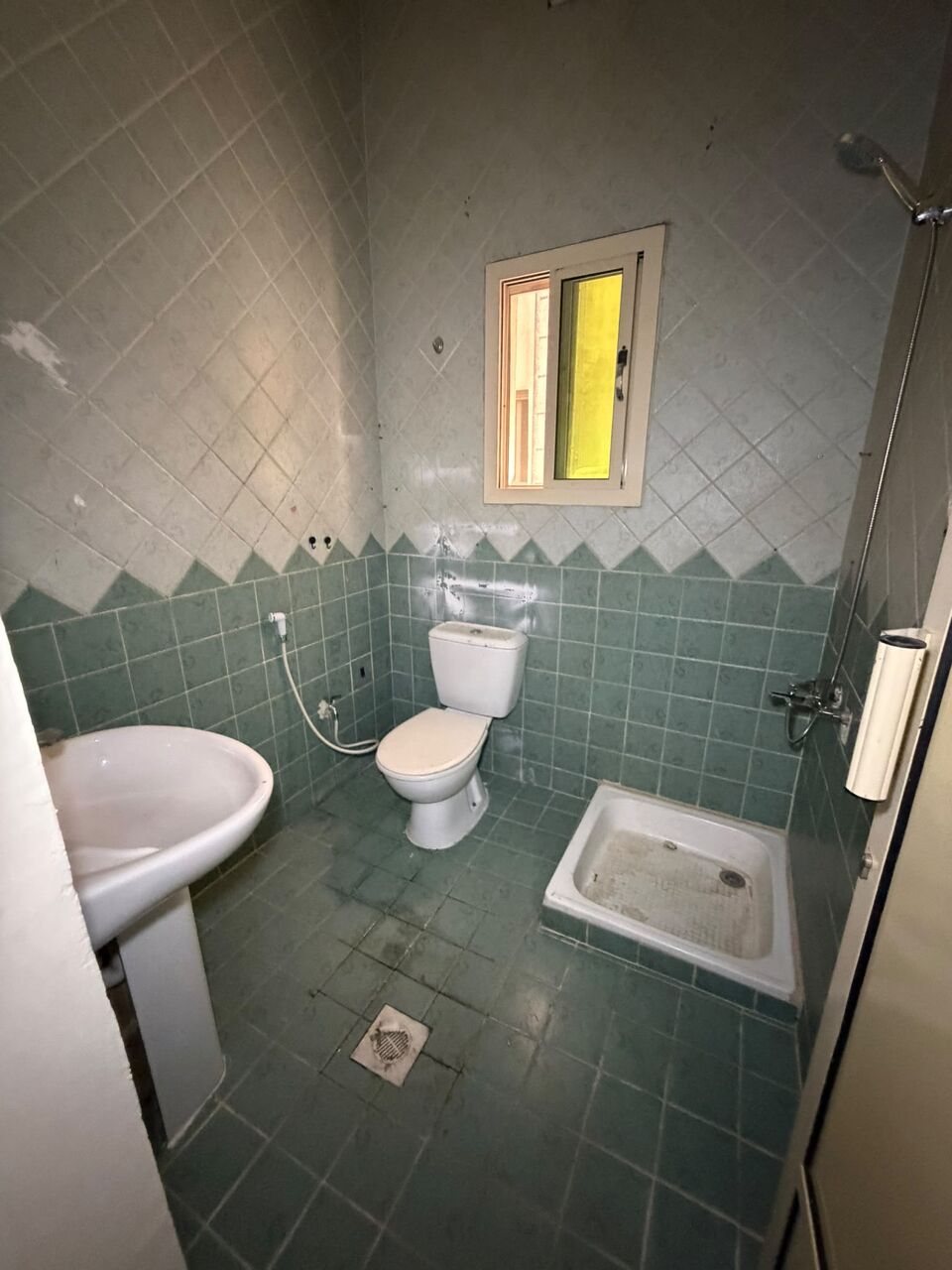 Kabul, Apartments, Flats, Houses & Villas, AFN 130/year,  100 Sq. Meter,  للإيجار شقة في الرفاع الشرقي
