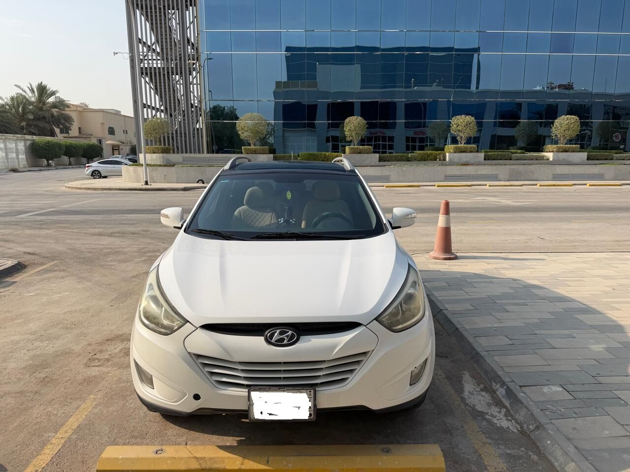 Riyadh, Vehicles, Cars & Trucks , SAR 35000,  Hyundai Tucson,  2016,  Automatic,  217000 KM,  , ,  Full Option 4WD