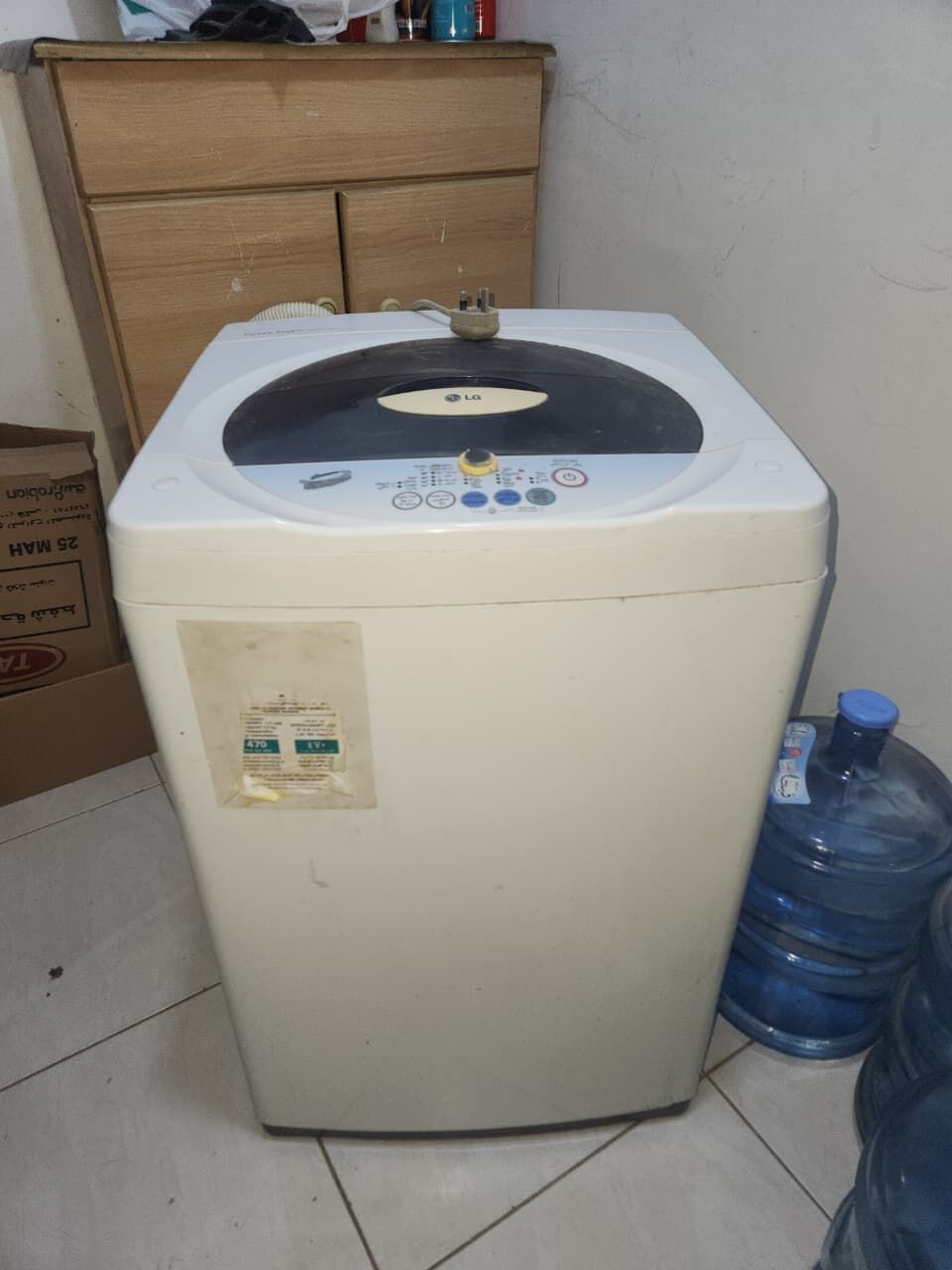 Al Fayha, Appliances, SAR 300,  LG Automatic Washing Machine 5.5 KG