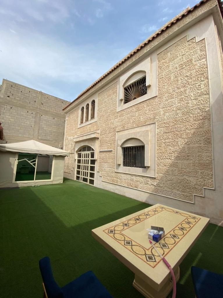 Al Thuqbah, Rooms for Rent, SAR 10001/month,  Room For Rent, Available For Small Family