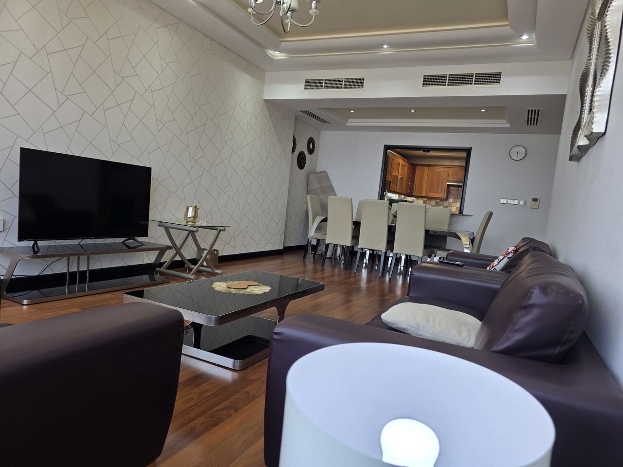 Manama, Apartments, Flats, Houses & Villas, BHD 400/month,  2 BR,  134 Sq. Meter,  HIGH END LIVING EXPERIENCE IN A GATED COMMUNITY VIBE
