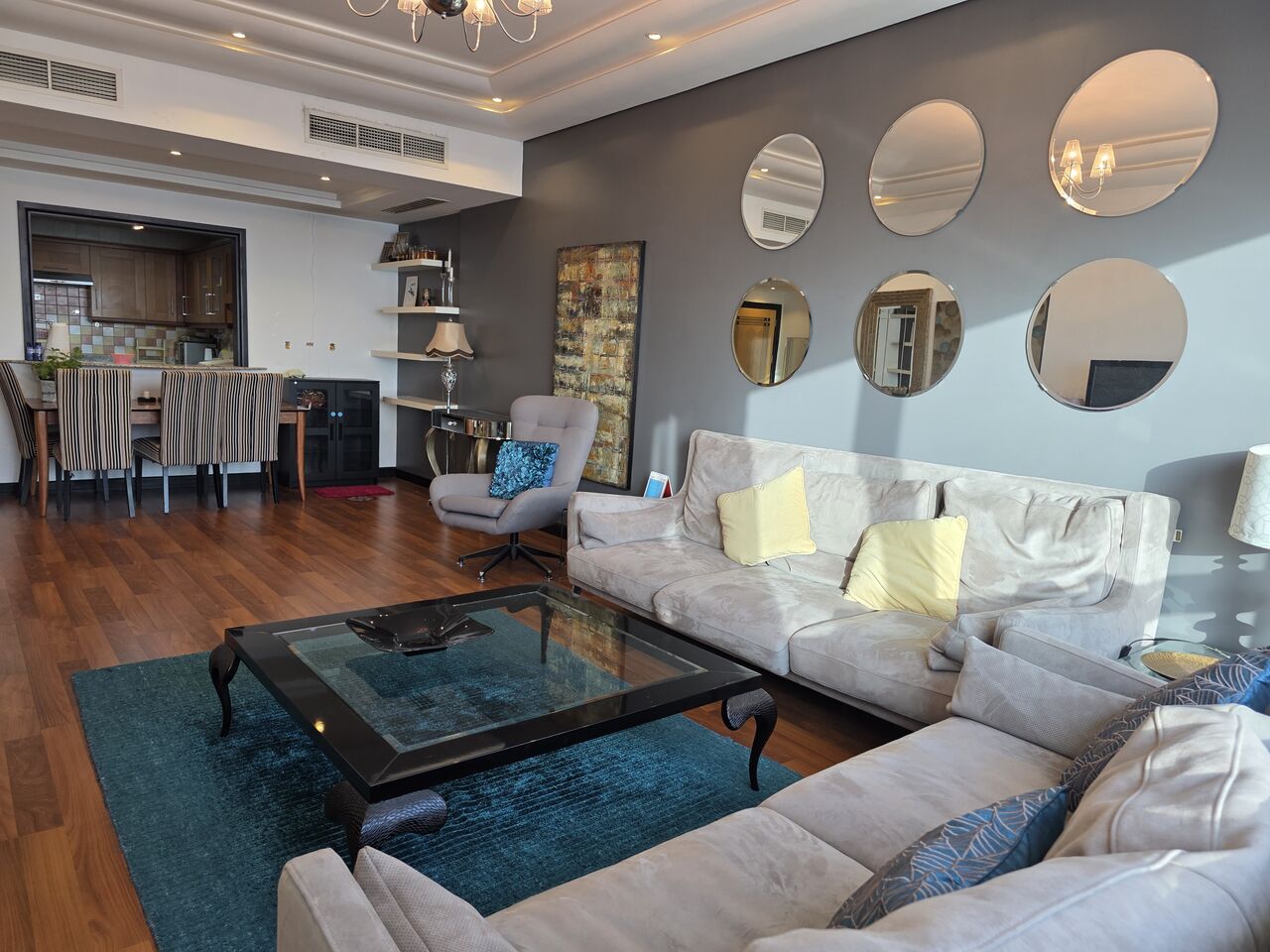 Manama, Apartments, Flats, Houses & Villas, BHD 450/month,  2 BR,  134 Sq. Meter,  AMAZING/HI-END QUALITY FURNISHING/ 2 CAR PARKINGS