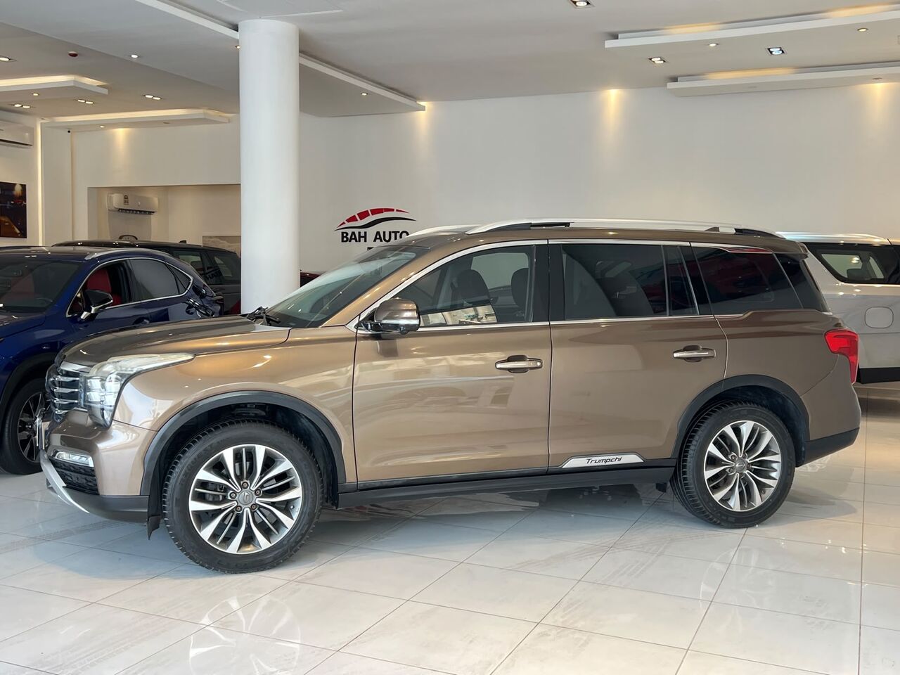 Riffa, Vehicles, Cars & Trucks , BHD 3300,  GAC GS8,  2020,  Automatic,  163000 KM,   MODEL